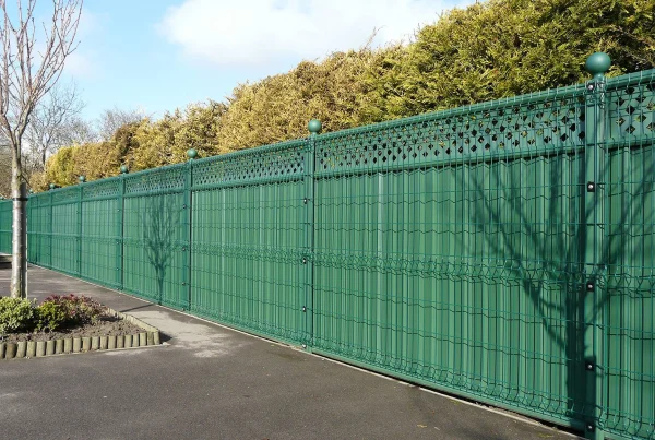 How to install fencing for garden