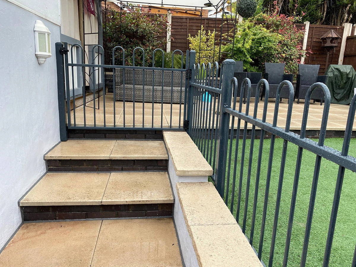 Common Mistakes to Avoid During Railing Installation
